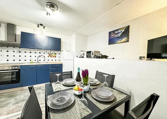 Apartment Milan Hvar-Quiet Oasis